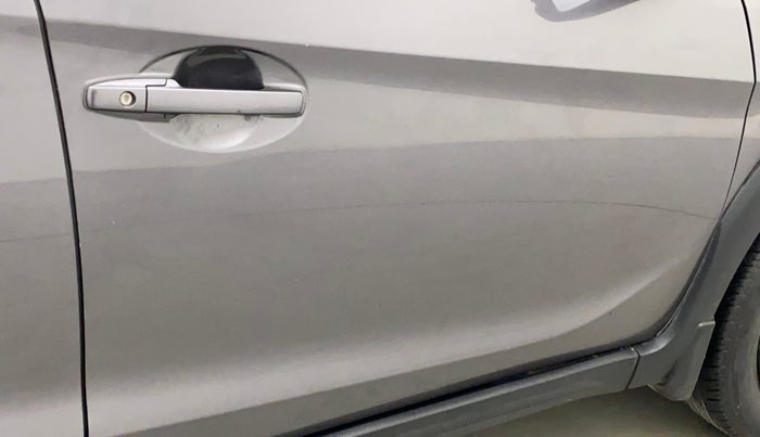 2019 Honda BR-V 1.5L I-VTEC S, Petrol, Manual, 63,810 km, Driver-side door - Minor scratches