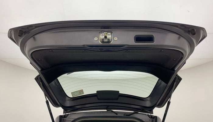 2019 Honda BR-V 1.5L I-VTEC S, Petrol, Manual, 63,810 km, Boot Door Open