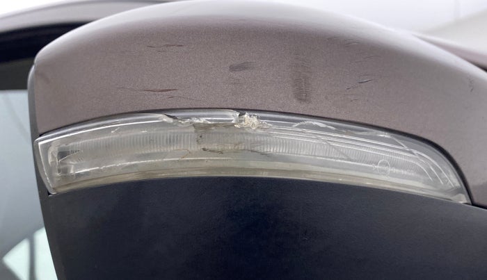 2017 Tata TIGOR XT PETROL, Petrol, Manual, 1,10,462 km, Right rear-view mirror - Indicator light has minor damage