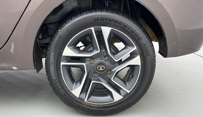 2017 Tata TIGOR XT PETROL, Petrol, Manual, 1,10,462 km, Left Rear Wheel