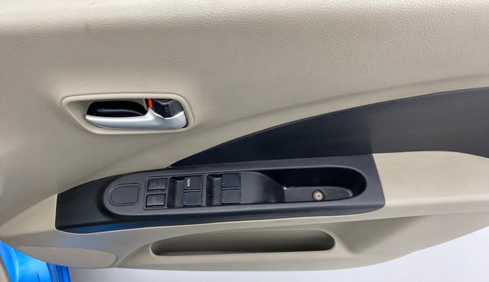 2016 Maruti Celerio VXI d, Petrol, Manual, Driver Side Door Panels Control