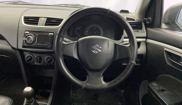2016 Maruti Swift LXI (O), Petrol, Manual, 94,290 km, Steering Wheel Close Up