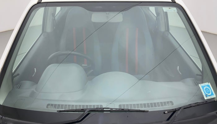 2014 Maruti Alto 800 LXI, Petrol, Manual, 40,455 km, Front windshield - Minor spot on windshield