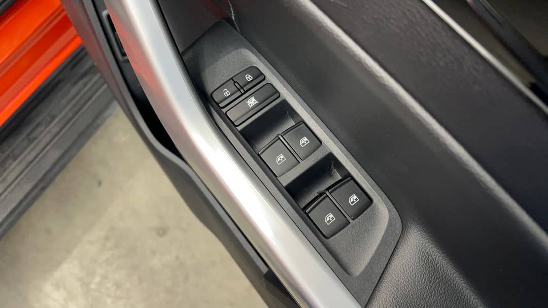 2023 LDV T60 Max Luxe (4x4), Automatic, 24588 km, Drivers Side Door Panel Controls