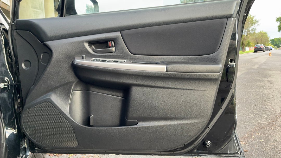 2016 Subaru Impreza 2.0i (awd), Automatic, 80466 km, Speaker View