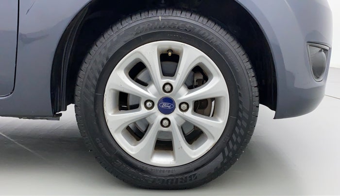 2012 Ford Figo 1.4 TITANIUM DURATORQ, Diesel, Manual, 43,798 km, Right Front Wheel