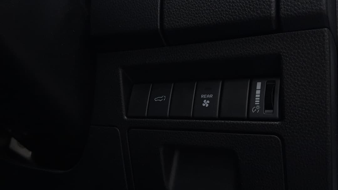 2022 Isuzu MU-X Ls-t (4x4), Automatic, 63057 km, Utility Switches/Buttons