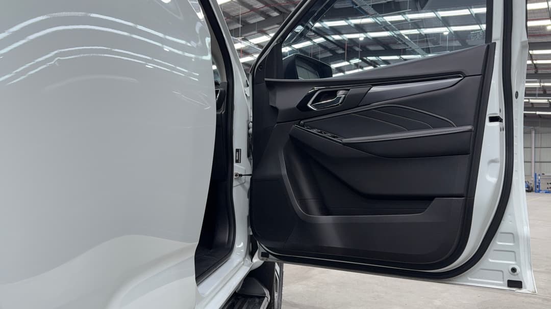 2022 Isuzu MU-X Ls-t (4x4), Automatic, 63057 km, Speaker View