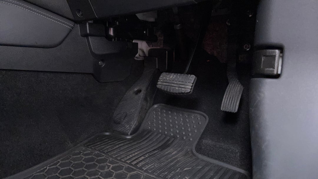 Pedals and Footmat