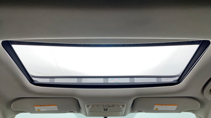 Nissan Maxima-Interior Sunroof/Moonroof