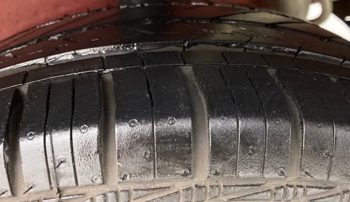 2019 Maruti Celerio VXI d, Petrol, Manual, 5,587 km, Left Rear Tyre Tread