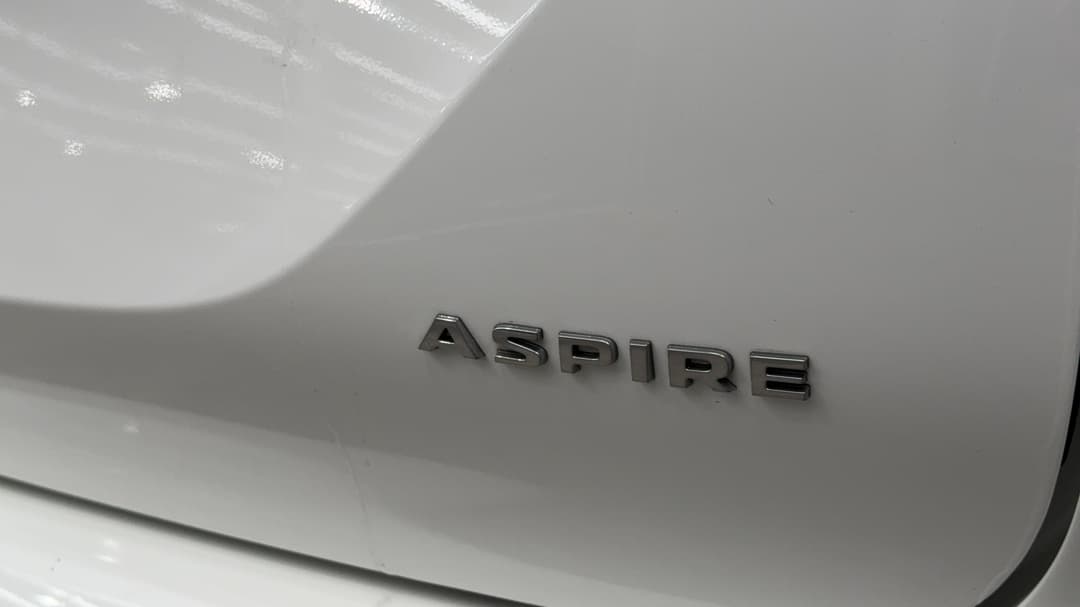 2022 Mitsubishi Outlander Aspire 7 Seat (AWD), Automatic, 68011 km, Badge (Boot Right Side)