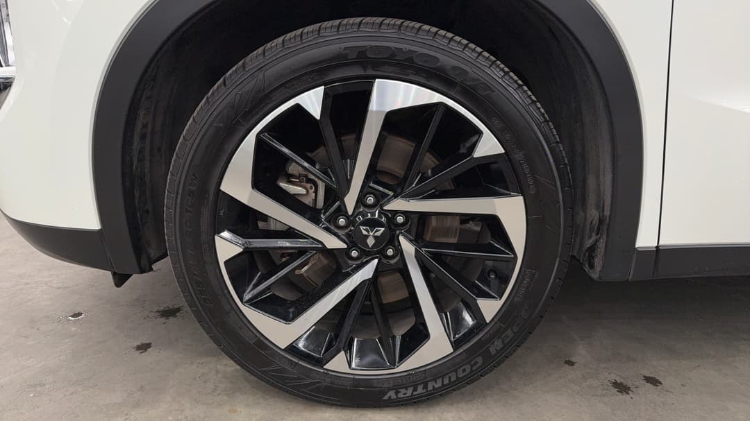 2022 Mitsubishi Outlander Aspire 7 Seat (AWD), Automatic, 68011 km, Left Front Wheel