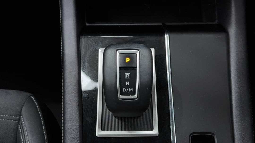 2022 Mitsubishi Outlander Aspire 7 Seat (AWD), Automatic, 68011 km, Gear Lever 
