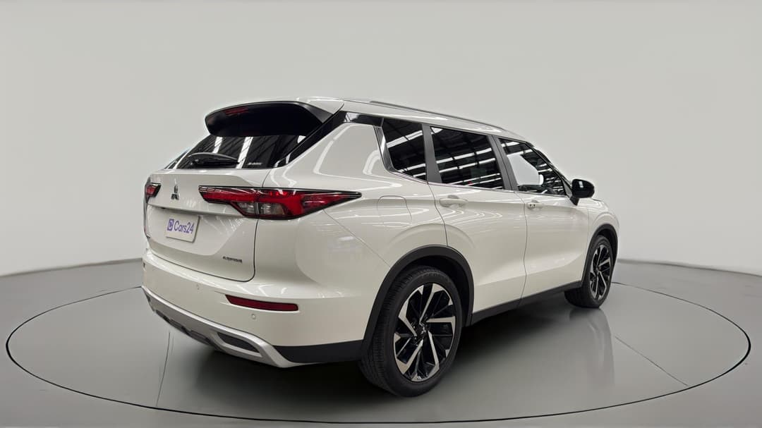 2022 Mitsubishi Outlander Aspire 7 Seat (AWD), Automatic, 68011 km, Right Back Diagonal (45- Degree) View
