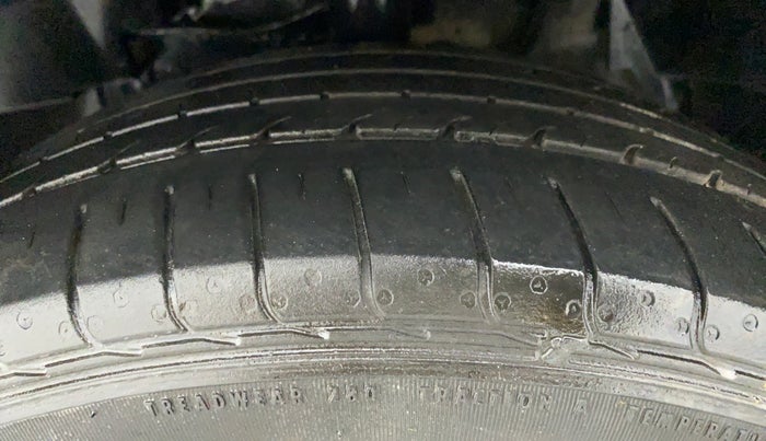 2021 Tata NEXON XE REVOTORQ, Diesel, Manual, 29,918 km, Left Front Tyre Tread
