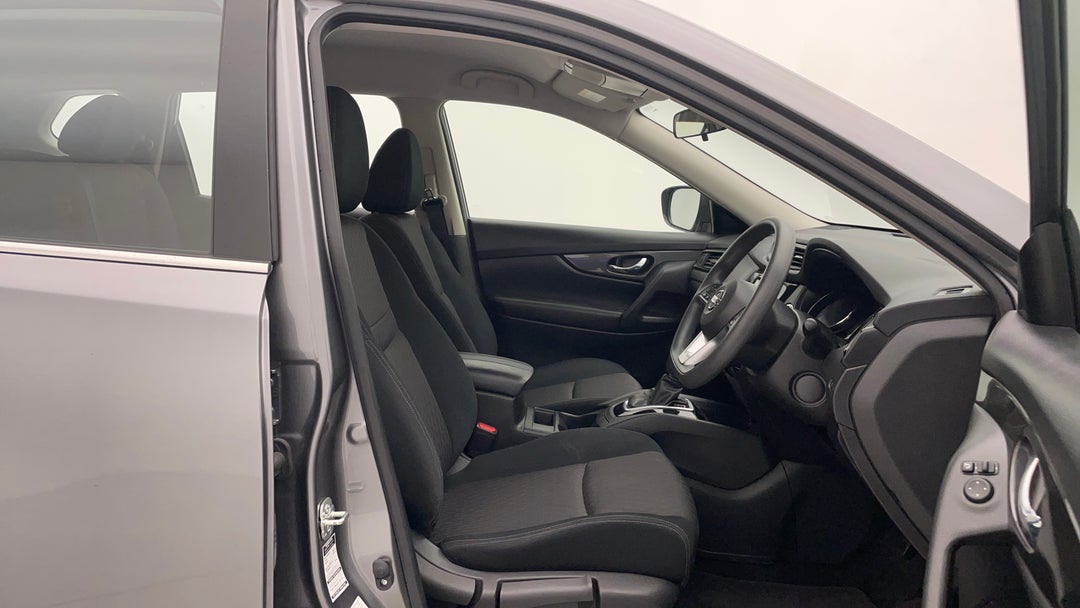 2020 Nissan X-trail St (4x2), Automatic, 37115 km, Right Side Front Door Cabin View