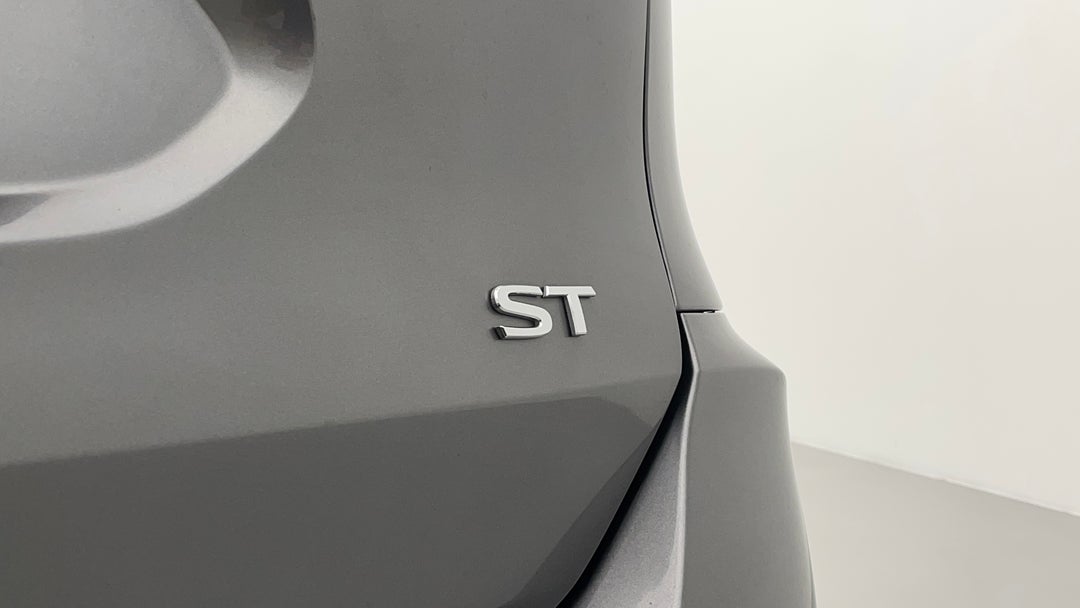 2020 Nissan X-trail St (4x2), Automatic, 37115 km, Badge (Boot Right Side)