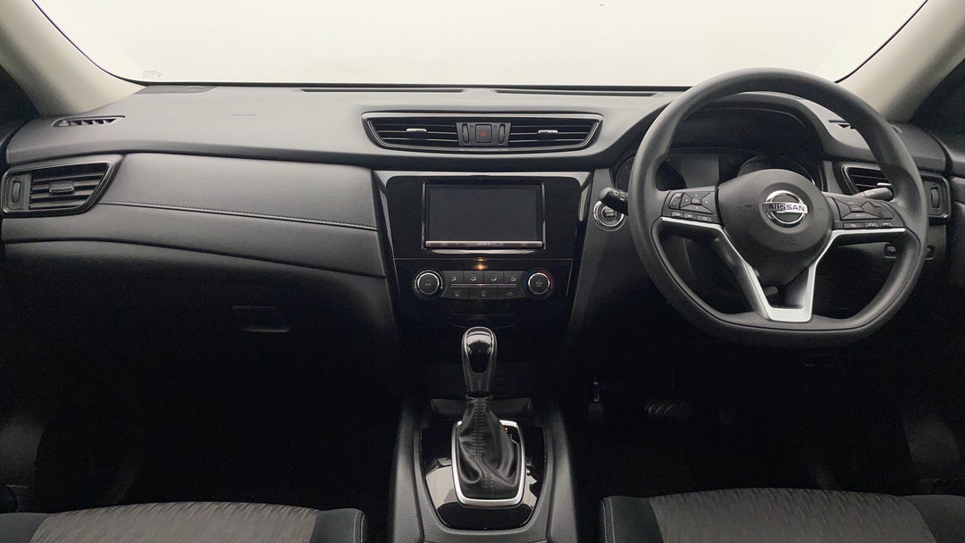 2020 Nissan X-trail St (4x2), Automatic, 37115 km, Dashboard View