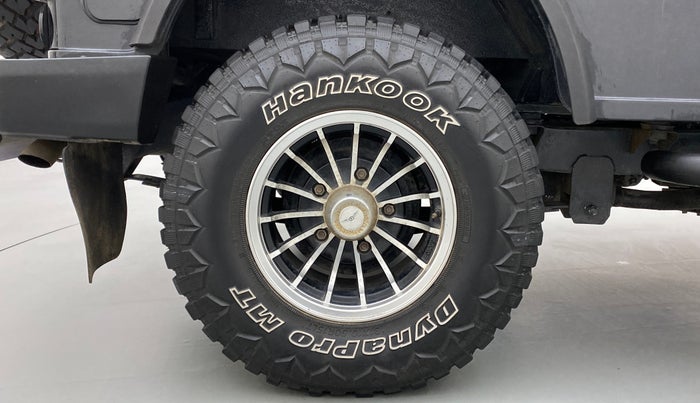 2018 Mahindra Thar CRDE 4X4 BS IV, Diesel, Manual, 23,693 km, Right Rear Wheel