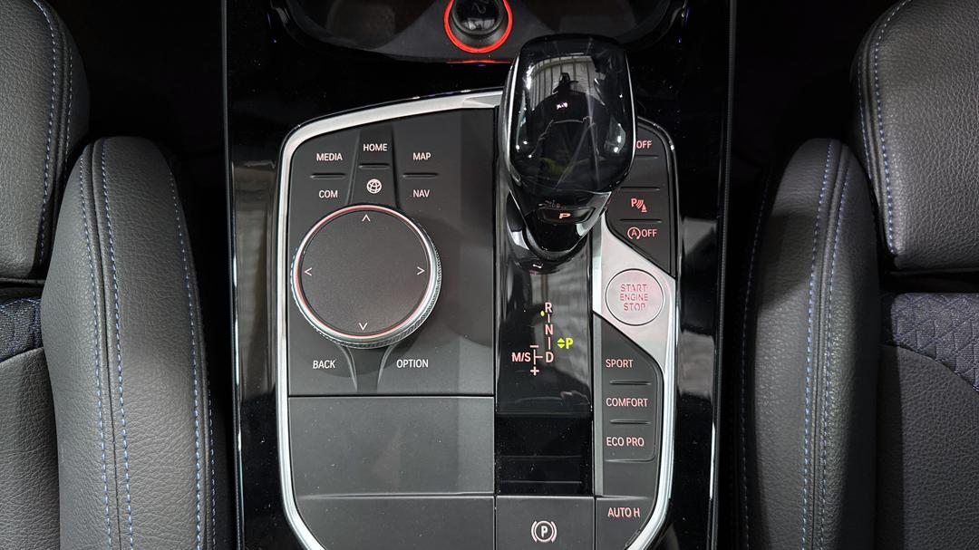 2020 BMW 2 18i M Sport Gran Coupe, Automatic, 75420 km, Gear Lever 