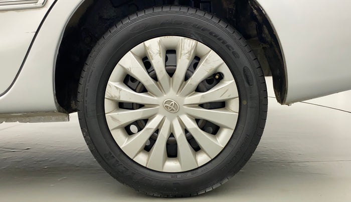 2013 Toyota Etios G, Petrol, Manual, 1,16,338 km, Left Rear Wheel