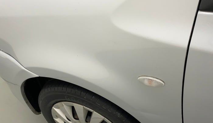 2013 Toyota Etios G, Petrol, Manual, 1,16,338 km, Left fender - Slightly dented
