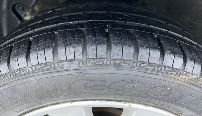 2014 Hyundai Xcent S 1.2 OPT, Petrol, Manual, 36,053 km, Left Front Tyre Tread