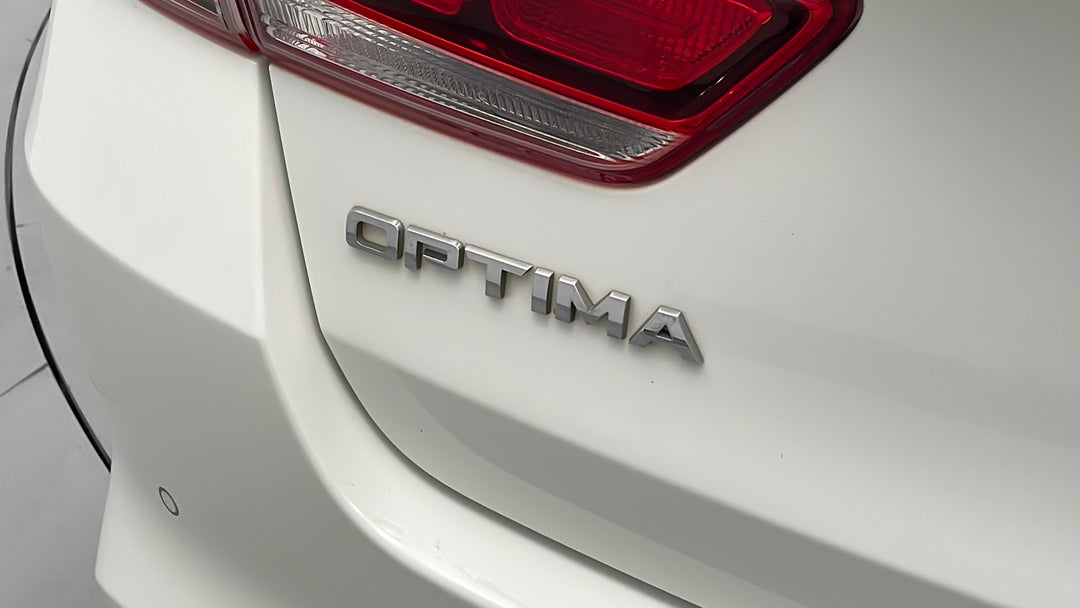 2016 Kia Optima Si, Automatic, 73563 km, Badge (Boot Left Side)