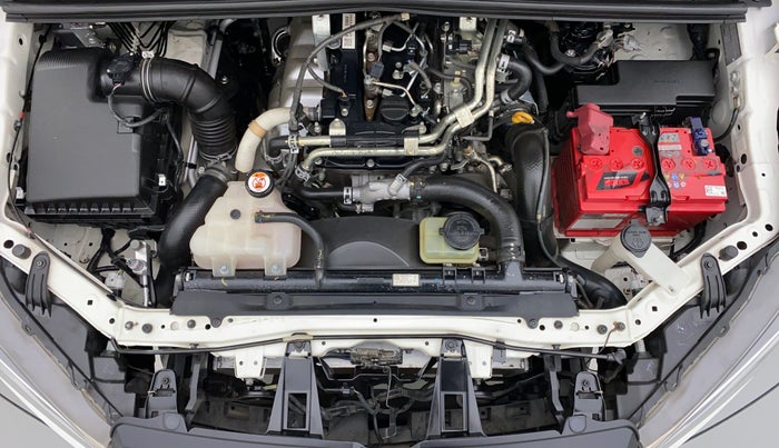 2019 Toyota Innova Crysta 2.4 GX 8 STR, Diesel, Manual, 38,470 km, Engine Bonet View