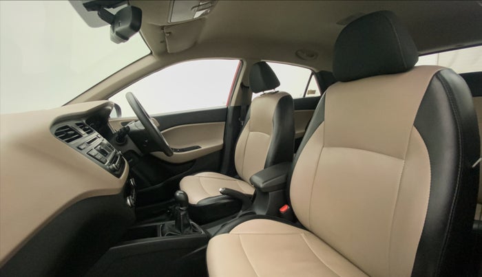 2016 Hyundai Elite i20 SPORTZ 1.2, Petrol, Manual, 65,426 km, Right Side Front Door Cabin