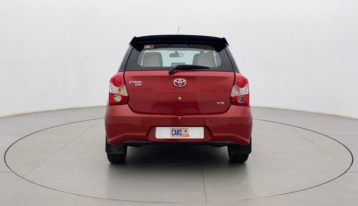 2017 Toyota Etios Liva VX DUAL TONE, Petrol, Manual, 37,917 km, Back/Rear