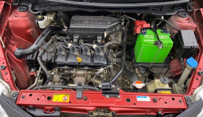 2017 Toyota Etios Liva VX DUAL TONE, Petrol, Manual, 37,917 km, Open Bonet