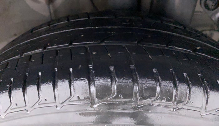 2016 Hyundai Elite i20 ASTA 1.4 CRDI, Diesel, Manual, 81,436 km, Left Rear Tyre Tread