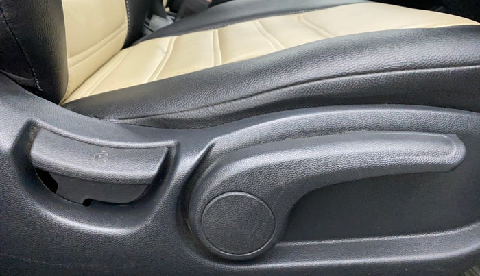 2016 Hyundai Elite i20 ASTA 1.4 CRDI, Diesel, Manual, 81,436 km, Driver Side Adjustment Panel