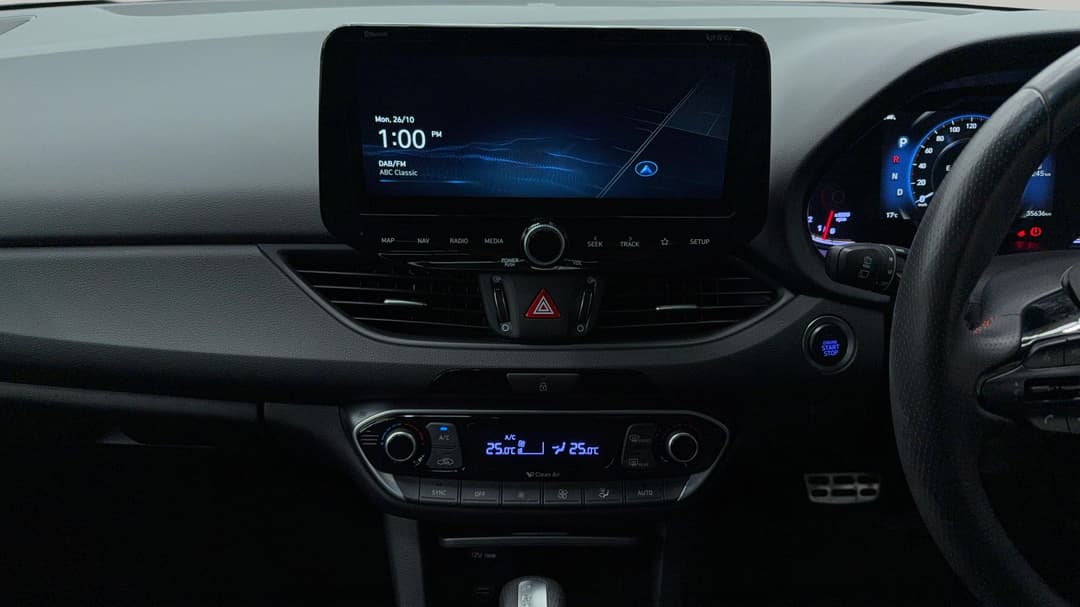2022 Hyundai i30 N Line Premium, Automatic, 35636 km, Center Console