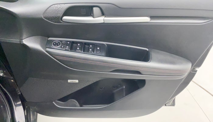 2021 KIA SONET GTX PLUS 1.5 AT, Diesel, Automatic, 75,606 km, Driver Side Door Panels Control