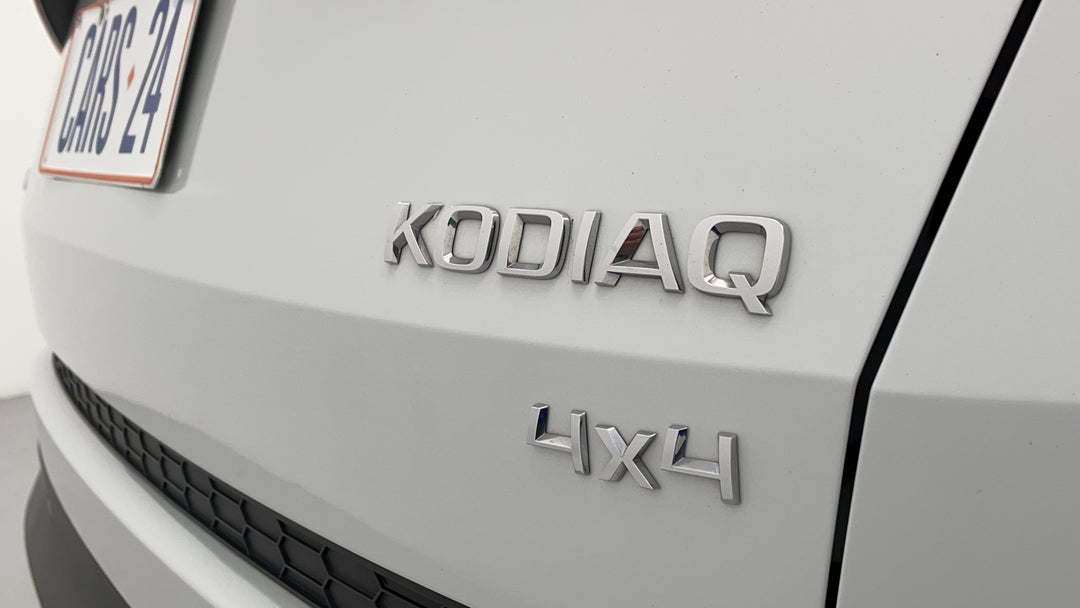 Badge (Boot Right Side)