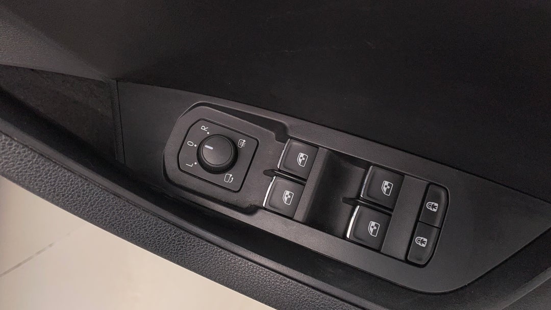 Drivers Side Door Panel Controls