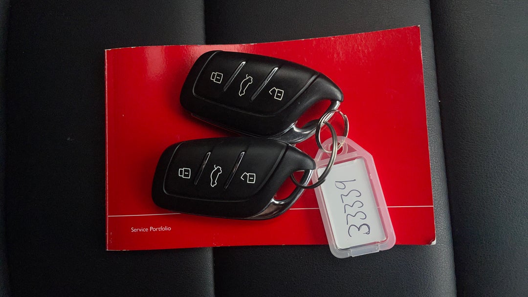 2020 MG HS Vibe, Automatic, 39910 km, Key Close-up