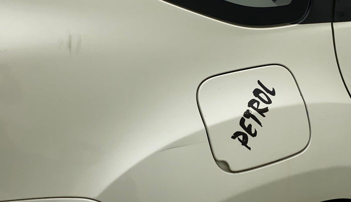 2015 Nissan Terrano XL P, Petrol, Manual, 83,958 km, Right quarter panel - Minor scratches