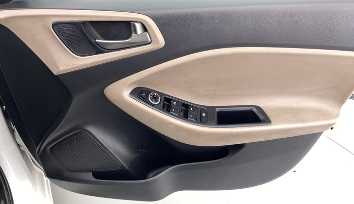 2015 Hyundai Elite i20 ASTA 1.2, Petrol, Manual, 56,606 km, Driver Side Door Panels Control