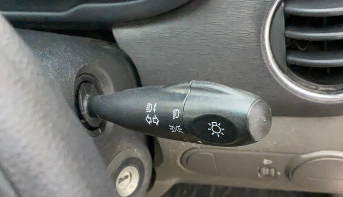 2011 Hyundai i10 MAGNA 1.2, Petrol, Manual, 52,173 km, Combination switch - Turn Indicator not functional