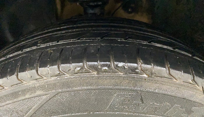 2018 Maruti IGNIS DELTA 1.2, Petrol, Manual, 71,471 km, Left Front Tyre Tread