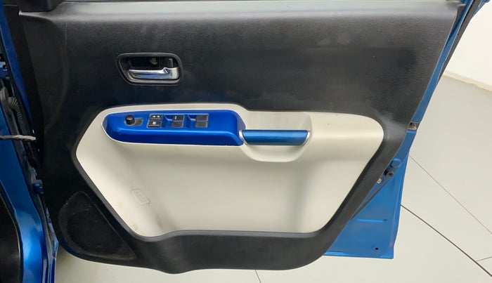 2018 Maruti IGNIS DELTA 1.2, Petrol, Manual, 71,471 km, Driver Side Door Panels Control