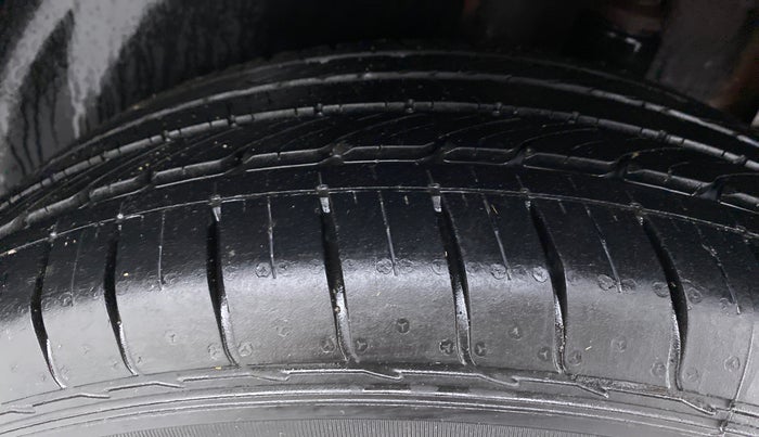 2019 KIA SELTOS 1.4 GTX+ TURBO GDI PETROL AT, Petrol, Automatic, 13,690 km, Left Rear Tyre Tread