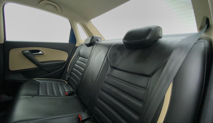 2016 Volkswagen Ameo HIGHLINE 1.2, Petrol, Manual, 28,050 km, Right Side Rear Door Cabin