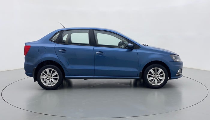 2016 Volkswagen Ameo HIGHLINE 1.2, Petrol, Manual, 28,050 km, Right Side