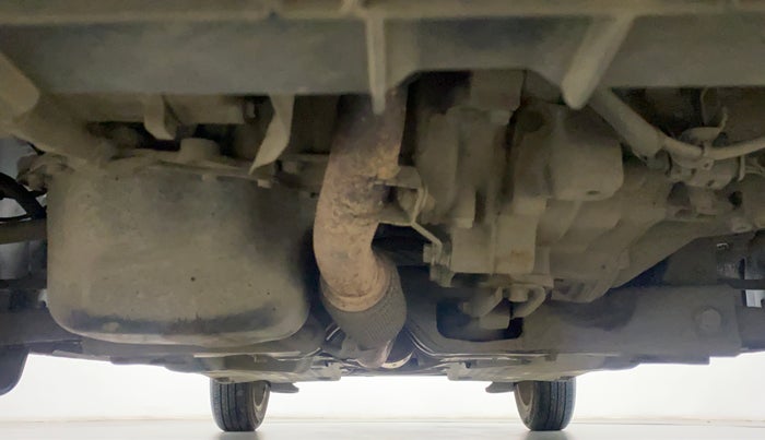 2016 Volkswagen Ameo HIGHLINE 1.2, Petrol, Manual, 28,050 km, Front Underbody