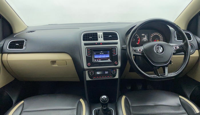 2016 Volkswagen Ameo HIGHLINE 1.2, Petrol, Manual, 28,050 km, Dashboard